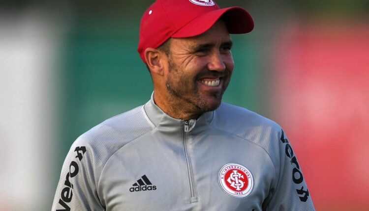 Internacional Coudet Demonstra Foco E Comemora Retorno Ao Clube