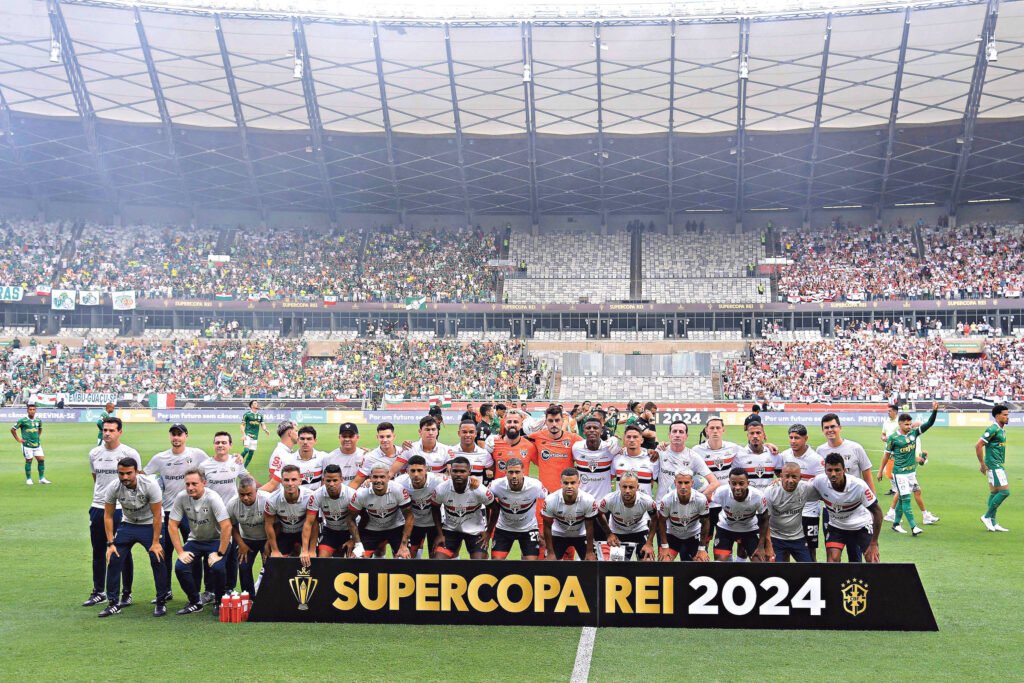 S O Paulo O Nico Campe O De Tudo O Tricolor Vence O Palmeiras E