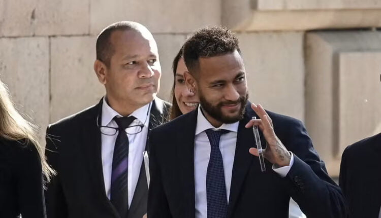 Pai do Neymar Desmente Rumores de pagamento de Fiança de Daniel Alves