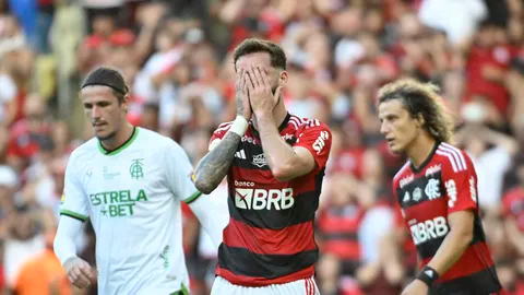 Flamengo marca nos acréscimos e empata com o América