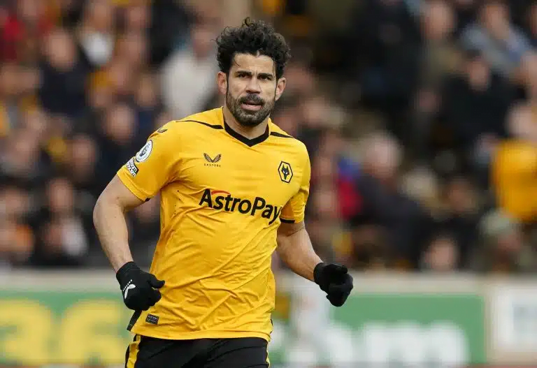 Diego Costa é anunciado como novo reforço do Botafogo