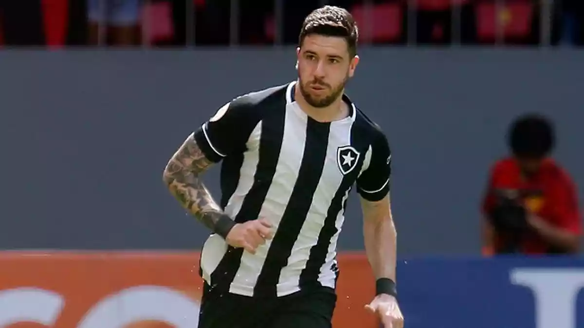 Botafogo: Gustavo Sauer não atua mais pelo clube - Foto: Superesportes