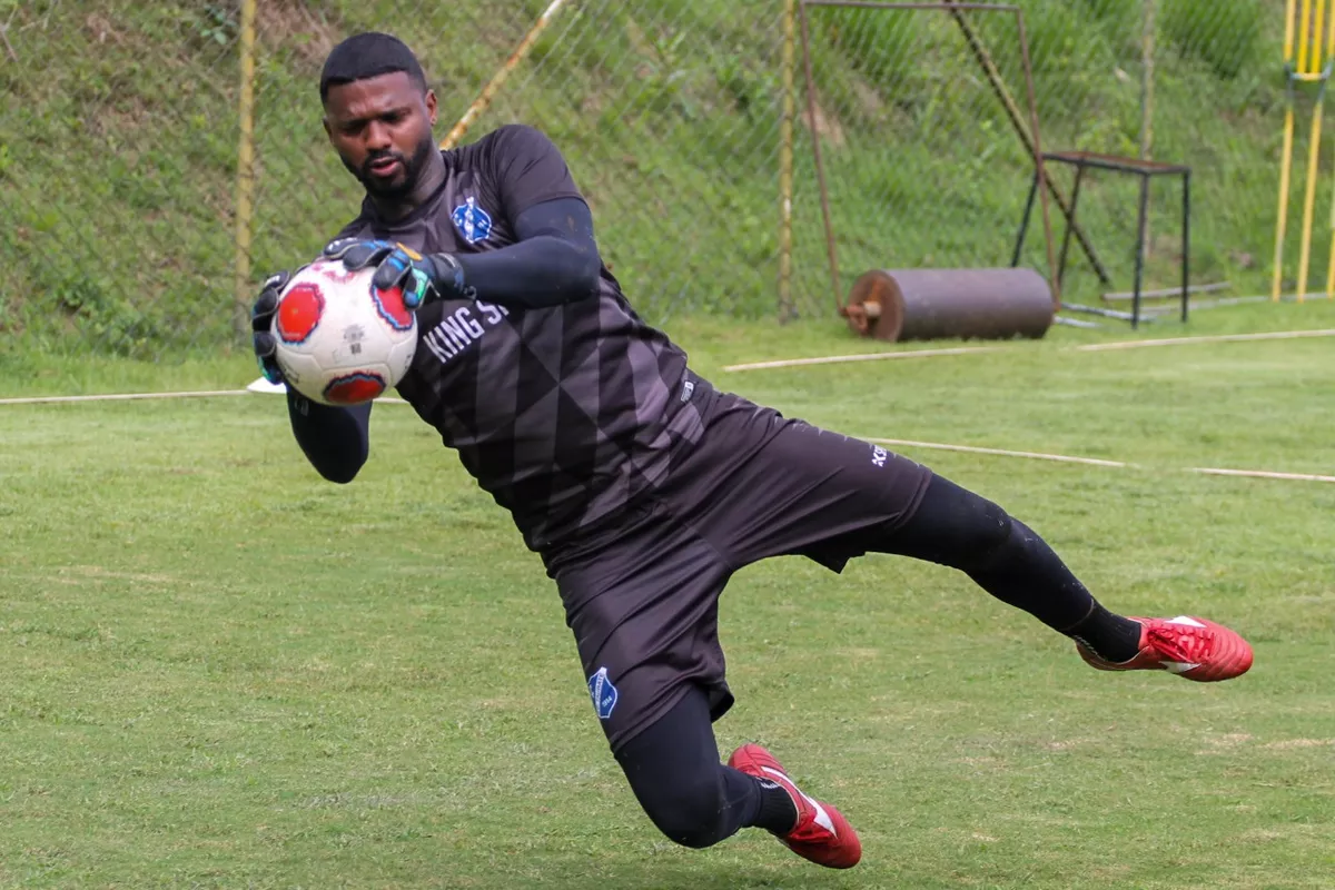 Felipe, goleiro que foi campeão da Copa do Brasil com o Corinthians, acerta com time Paranaense - Foto: Globo Esporte