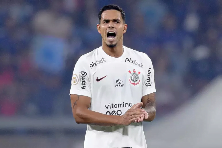 Wesley entra na segunda etapa e soma bons números em empate do Corinthians  com o Grêmio; confira