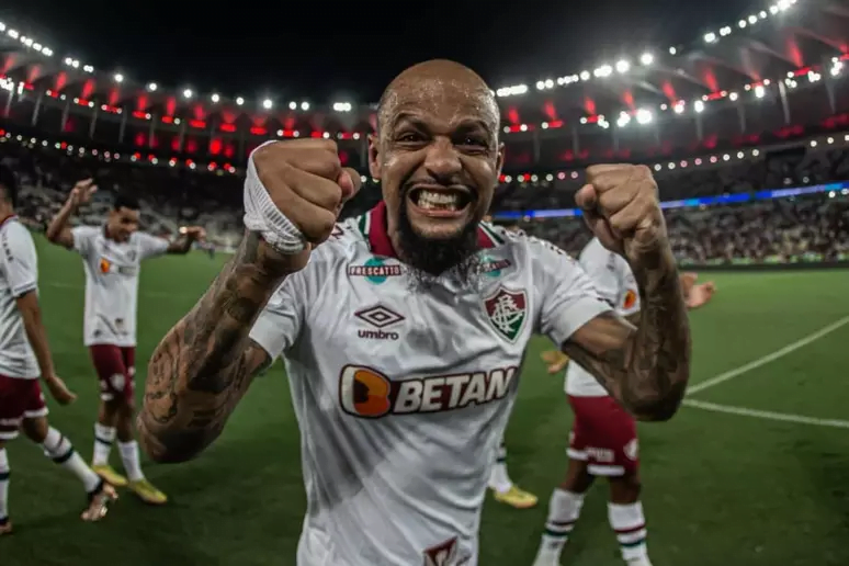 Fluminense renova com Felipe Melo até o fim de 2024