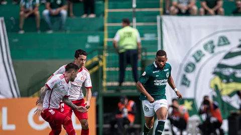 Internacional e Goiás ficam no empate e continuam perto do Z4