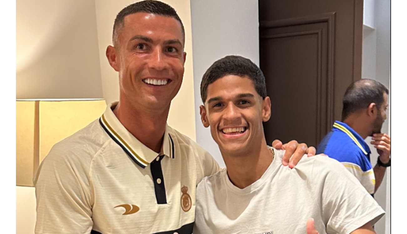 luva de pedreiro e cristiano ronaldo