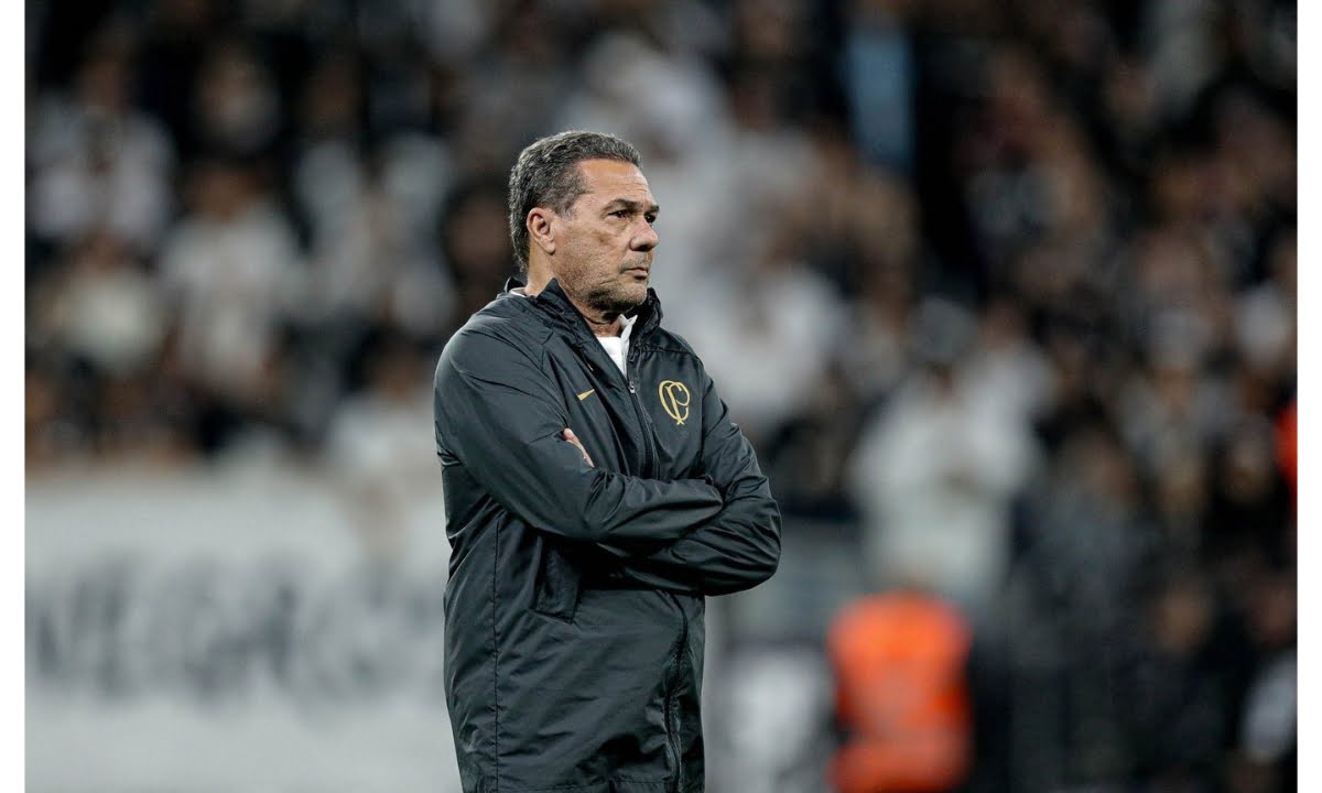 Vanderlei Luxemburgo é demitido do Corinthians Foto: Reprodução