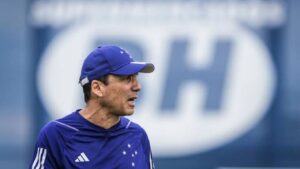 Mateus Vital é novidade no time de Zé Ricardo