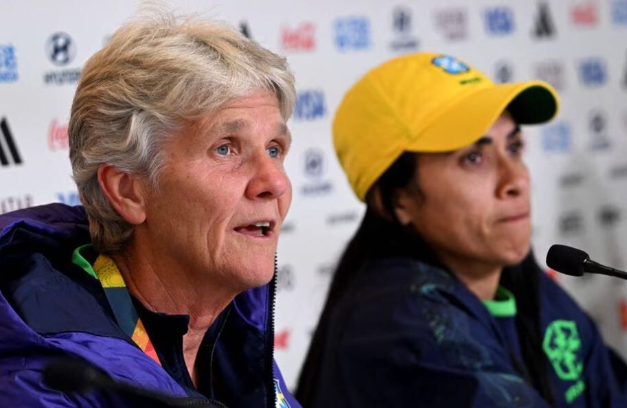 Marta critica Pia