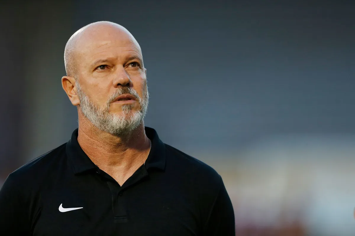 Antônio Carlos zago novo técnico da Bolívia
