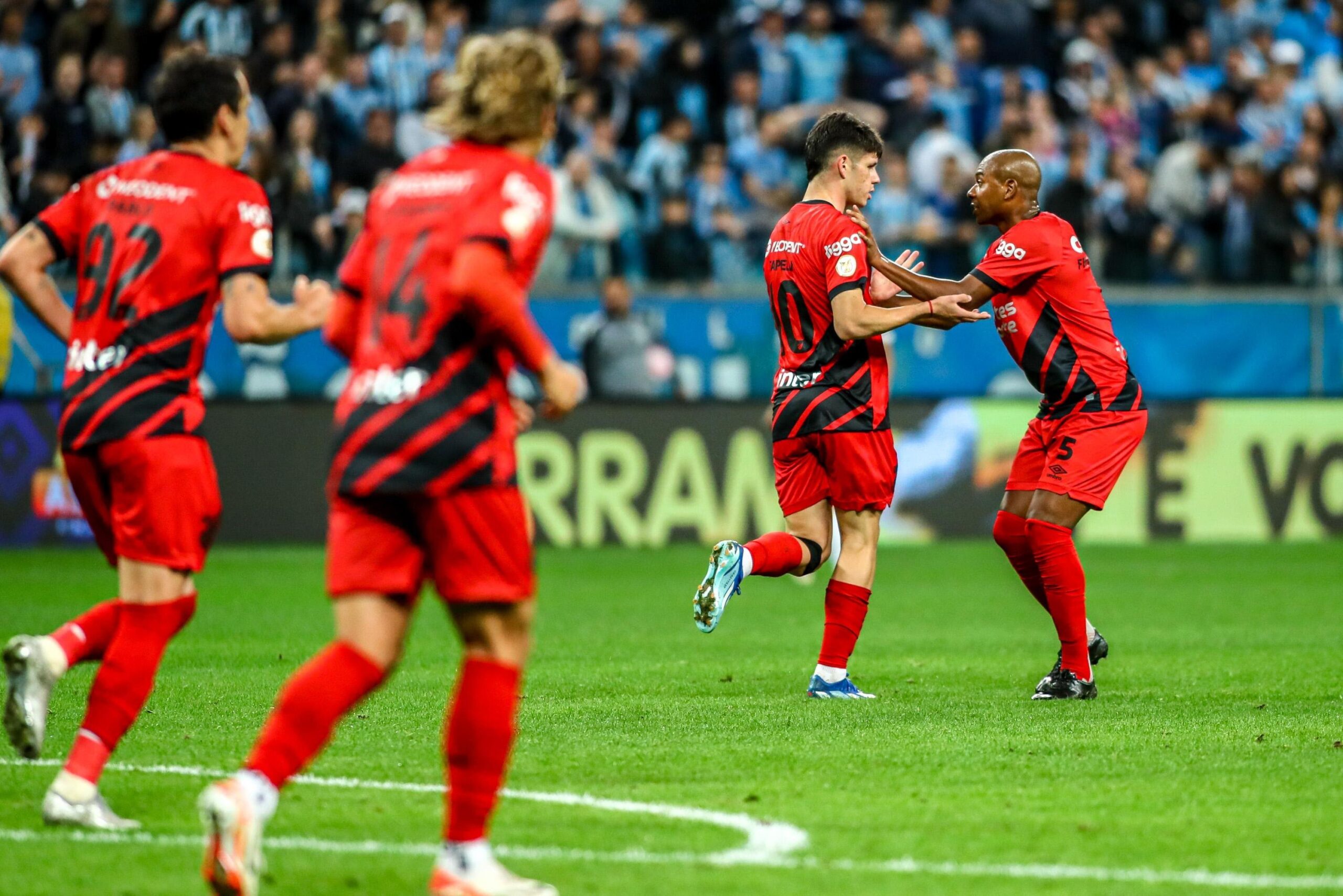 Grêmio e Athletico