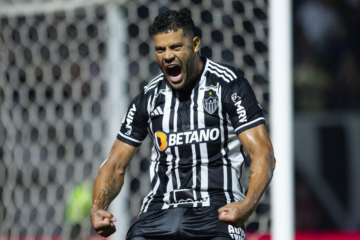 Paulinho marca e define empate entre Atlético-MG e América-MG