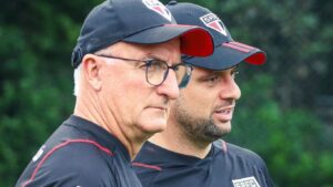 Alisson é problema para Dorival