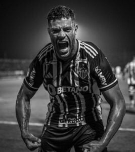 Atlético Mineiro vence o Bragantino 1 a 0