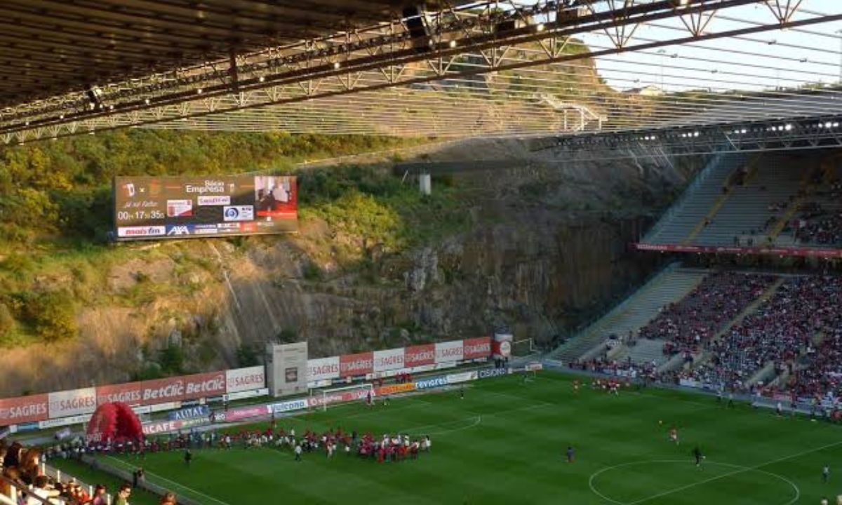 De Eurocopa á Champions League: Estádio da Pedreira Foto: Reprodução