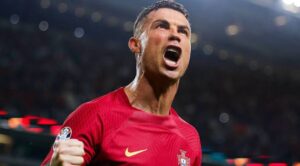 Cristiano Ronaldo magoa com ex-técnico da seleção de Portugal