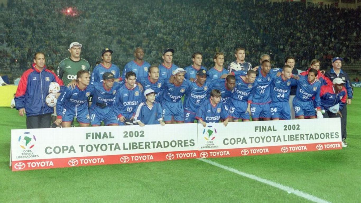 Clube Histórico do Futebol Paulista, Vice-Campeão da Libertadores Muda de NOME e anuncia alteração do escudo