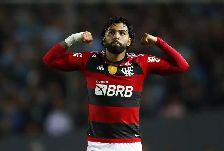 Flamengo descarta negociação com Manchester United por Gabriel Barbosa