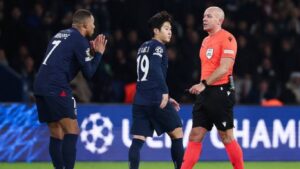 Após pênalti marcado em PSG e Newcastle, VAR é SUSPENSO pela UEFA