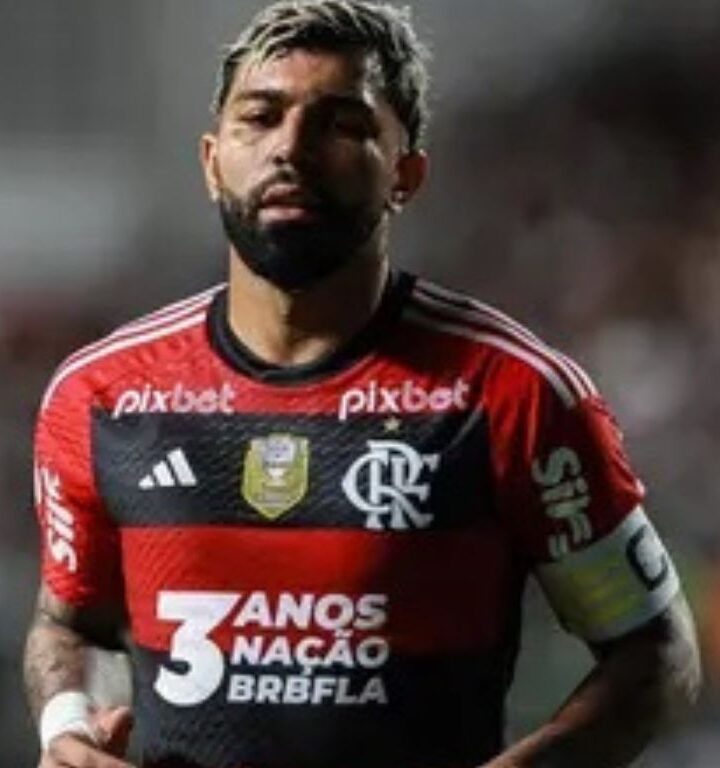 Gabigol é o 3º maior artilheiro do mundo desde o início da