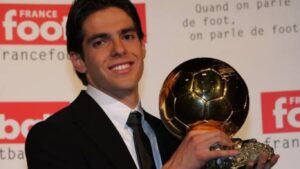 A FORTUNA de Kaká é revelada e comparada a de CRISTIANO RONALDO