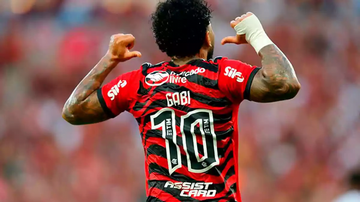 Flamengo descarta negociação com Manchester United por Gabriel Barbosa