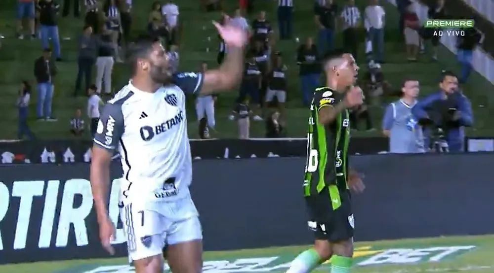 Hulk pede desculpa à torcida atleticna