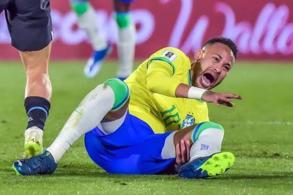 Médico da Seleção fala sobre recuperação de Neymar Foto: Reprodução