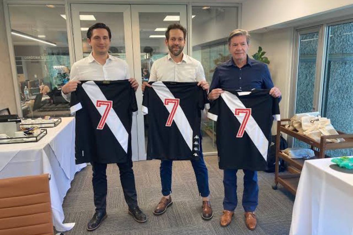 777 Partners sem dinheiro para fechar compra de clube Foto: Reprodução