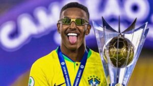 Zagueiro RETORNA ao Clube para 2024, negociação vantajosa para os clubes