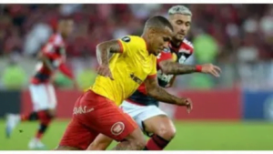 Santos encaminha contratação de ATACANTE, atleta atuou no Atlético-MG 