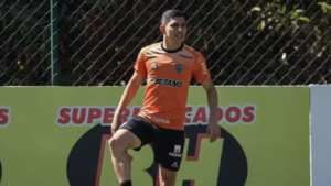 Botafogo mira jogador Sul-americano que já atuou no BRASIL