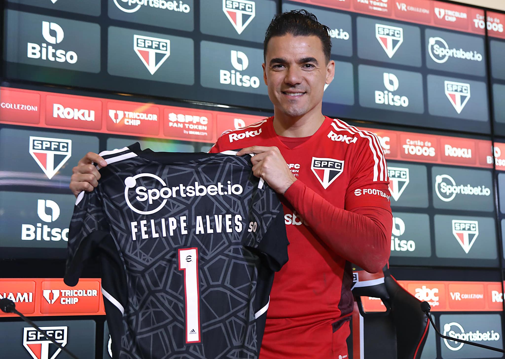 Felipe Alves Goleiro