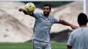 Henrique Dourado "CEIFADOR" jogará o campeonato paulista 2024, contrato já foi assinado e promessa de muitos gols para alegrar os torcedores