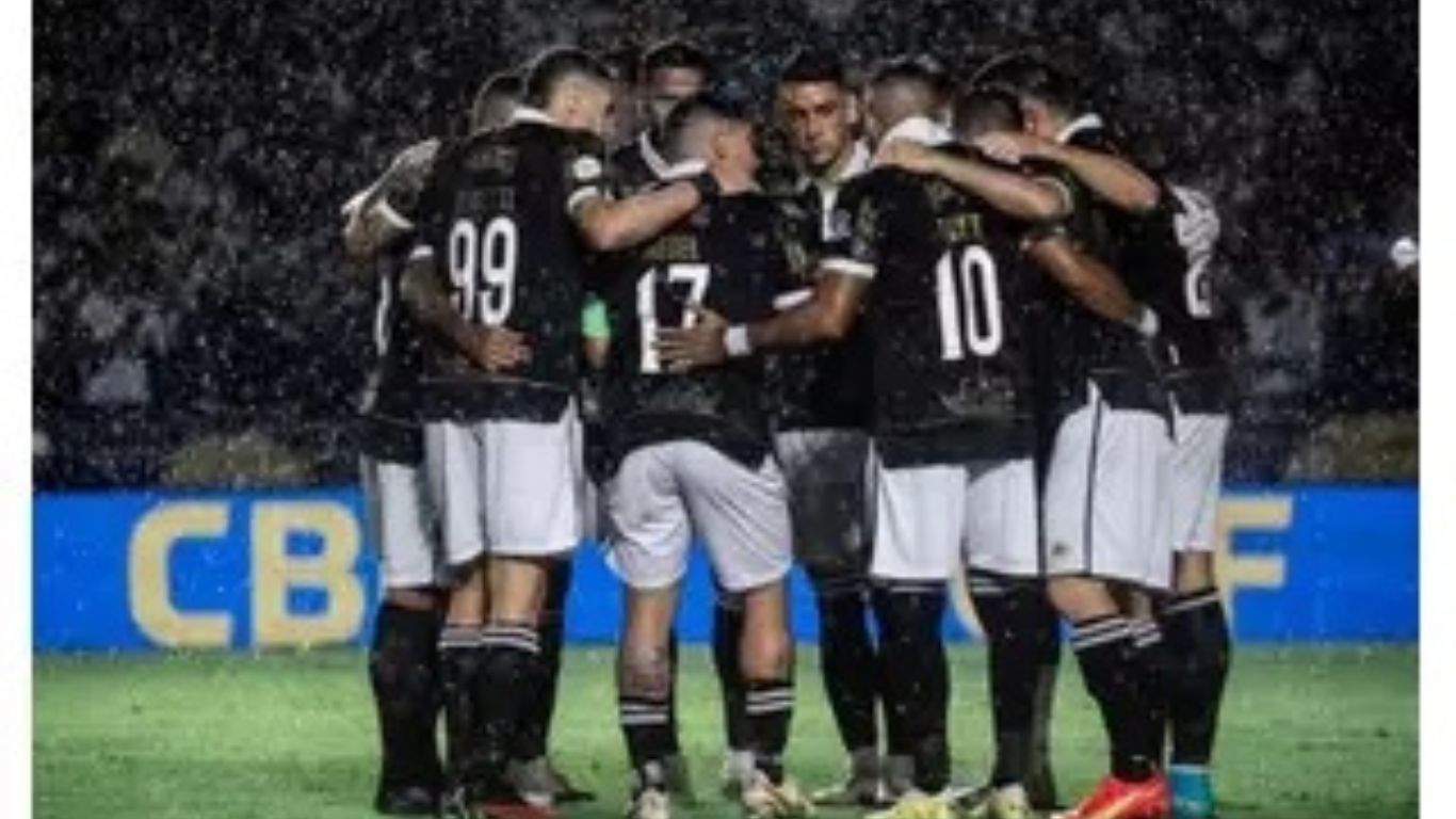 Decisão no VASCO!! Treinador barra intocáveis para jogo contra o Bragantino