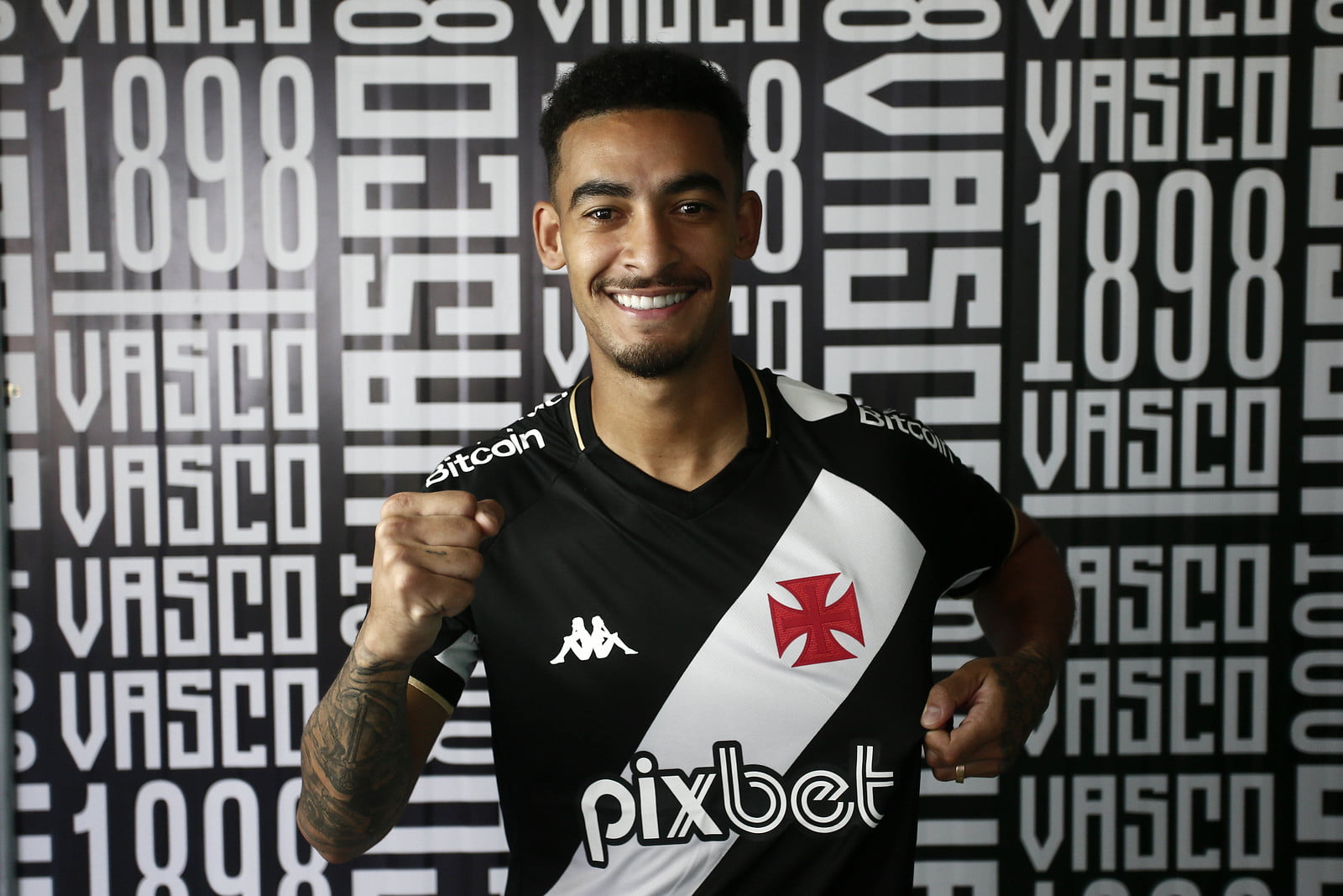 lateral esquerdo Jefferson