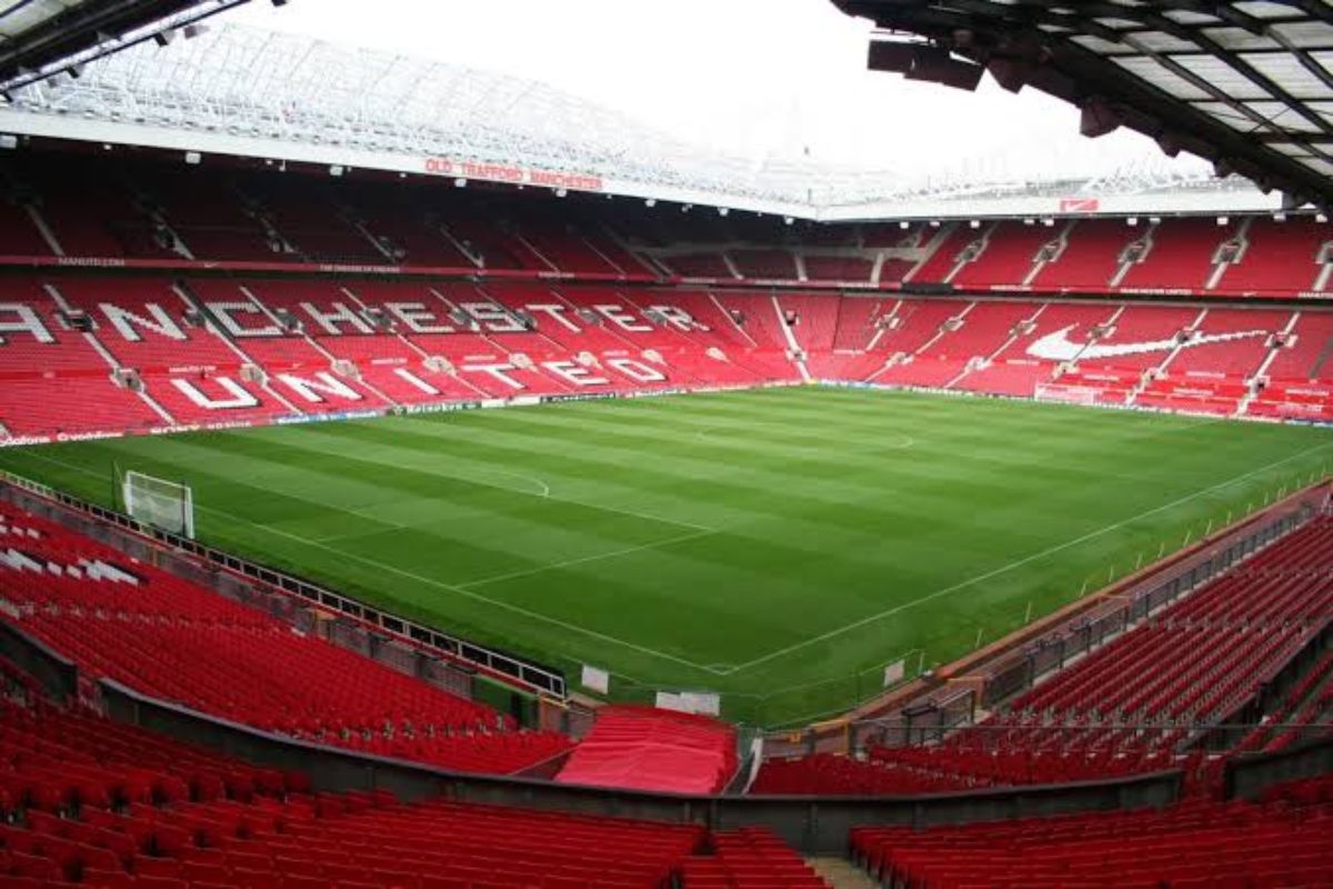 Manchester United pode se despedir do Old Trafford Foto: Reprodução