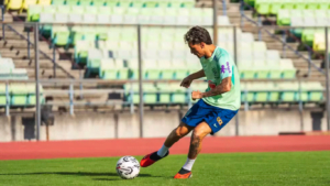 Vasco: Shakhtar Donetsk entra na briga por jovem jogador