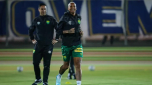 Martelo batido para a CONTRATAÇÃO de Deyverson
