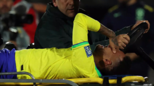 Neymar está em BH para revisão de cicurgia com MÉDICO da Seleção