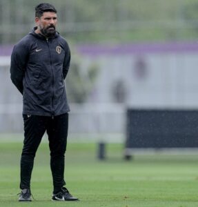 Corinthians: Augusto Melo DEMITE gestor do DEPARTAMENTO MÉDICO