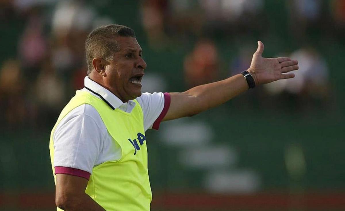 Técnico Arnaldo Lira