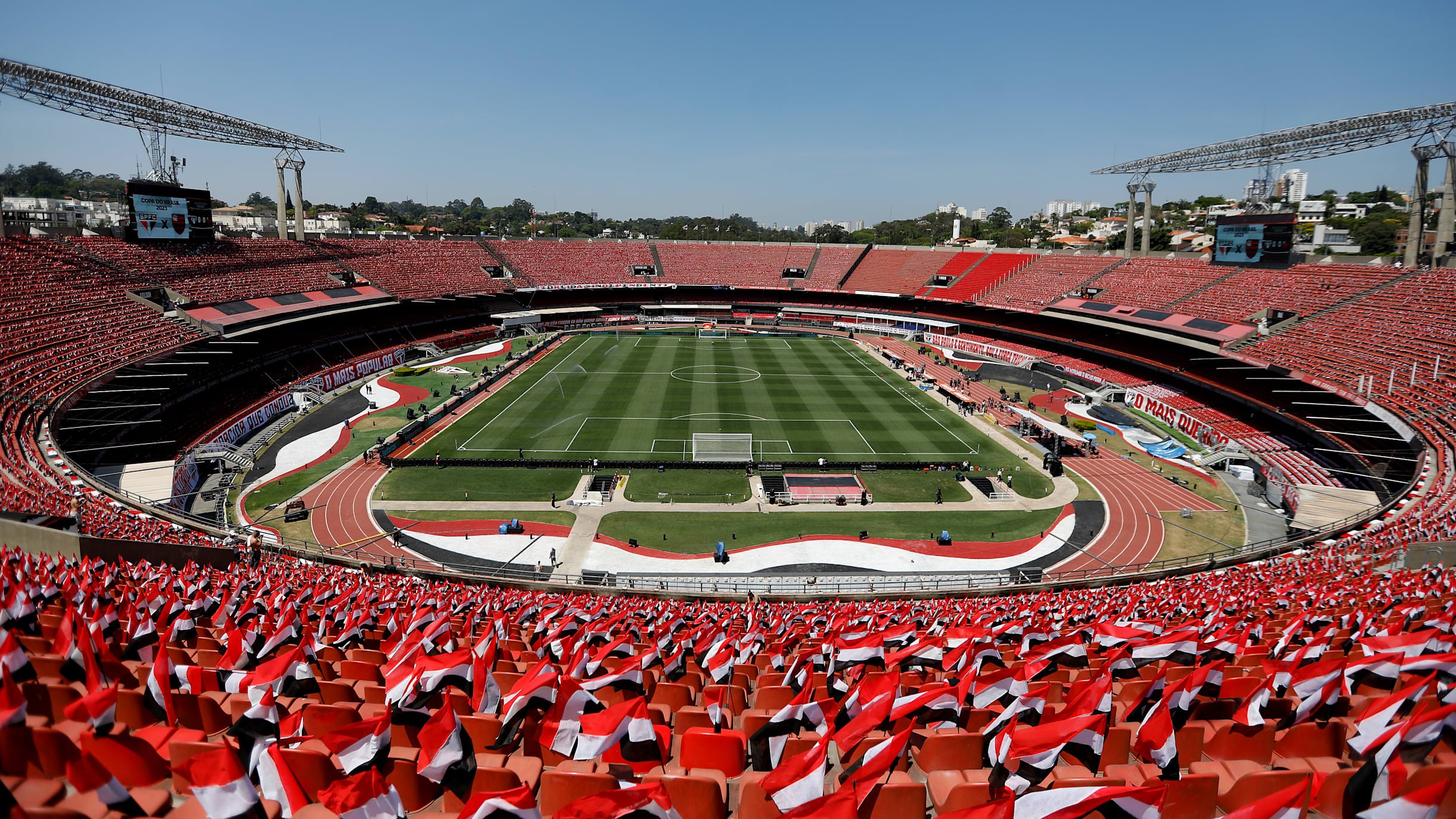 Torcida no Estádio Campeonato Paulista