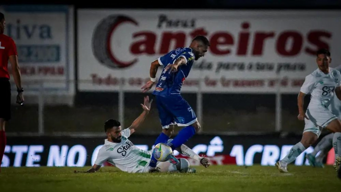 Juventude fica no empate e segue na Copa do Brasil
