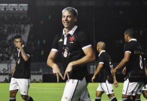 Vasco empresta ZAGUEIRO ao Olímpia do Paraguai atleta não fazia parte dos planos da comissão técnica