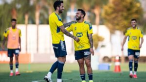 Ariel Cabral estrangeiro com mais jogos no Cruzeiro encerra CARREIRA
