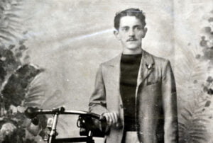 Família faz abaixo-assinado para que NOME de ESTÁDIO não mude "não se homenageia alguém desomenageando outra”