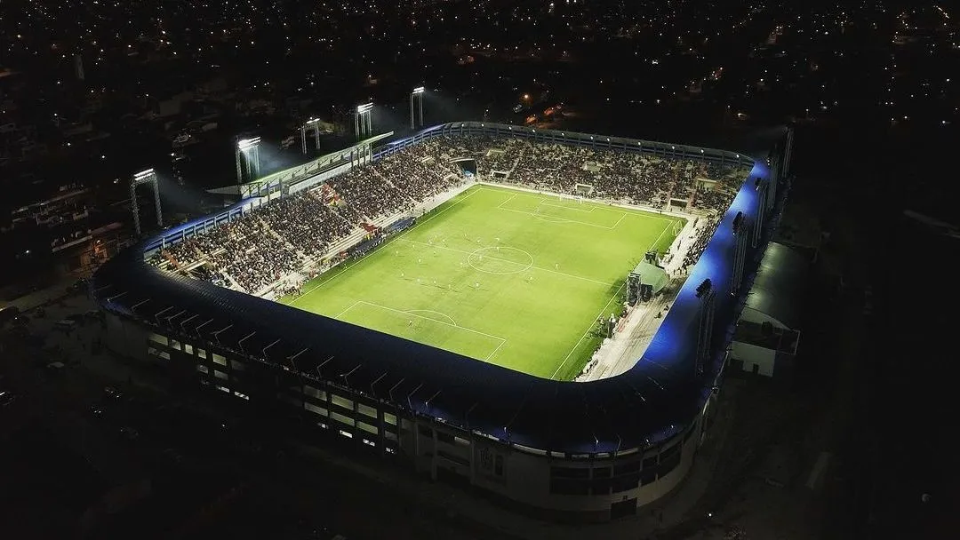 Estádio Municipal El Alto