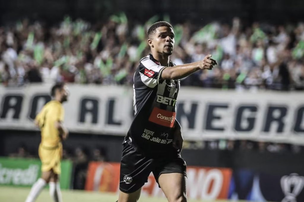 Robert - Athletic
